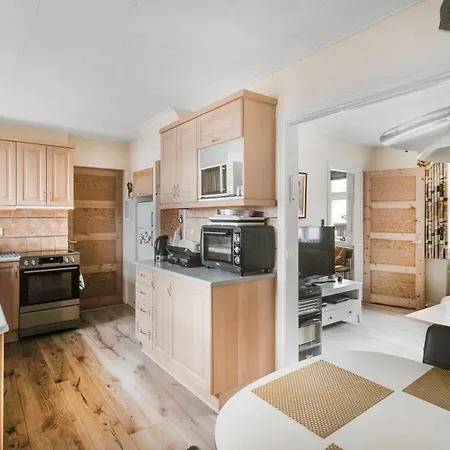 Spacious House With Sea Views From *